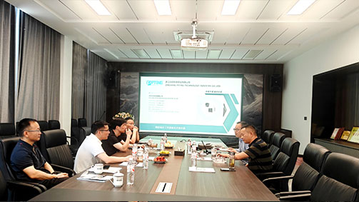 慈溪市杨海勇副市长一行莅临派挺科技考察指导